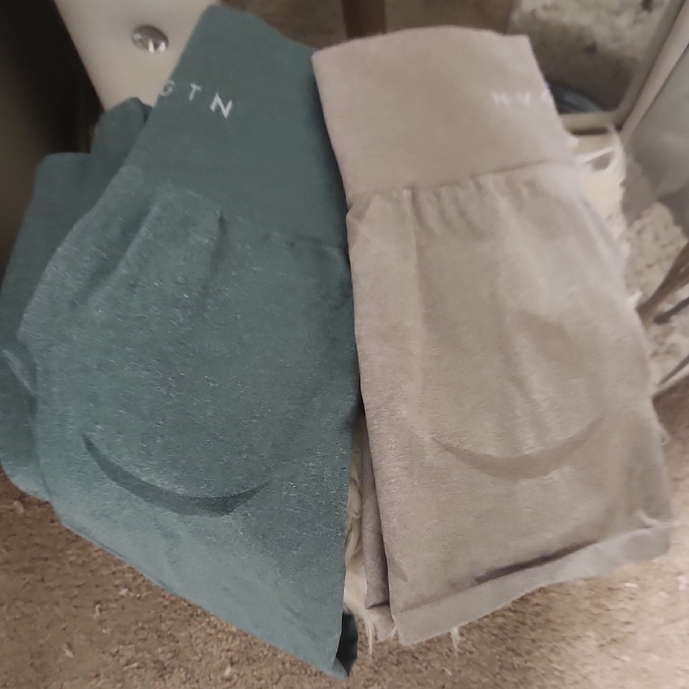 NVGTN Women's Athletic Shorts - Teal and Beige